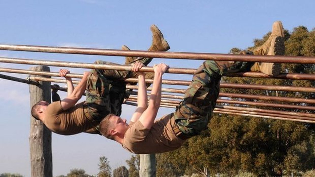 Ein beeindruckender Parcours! Diese Soldaten geben alles