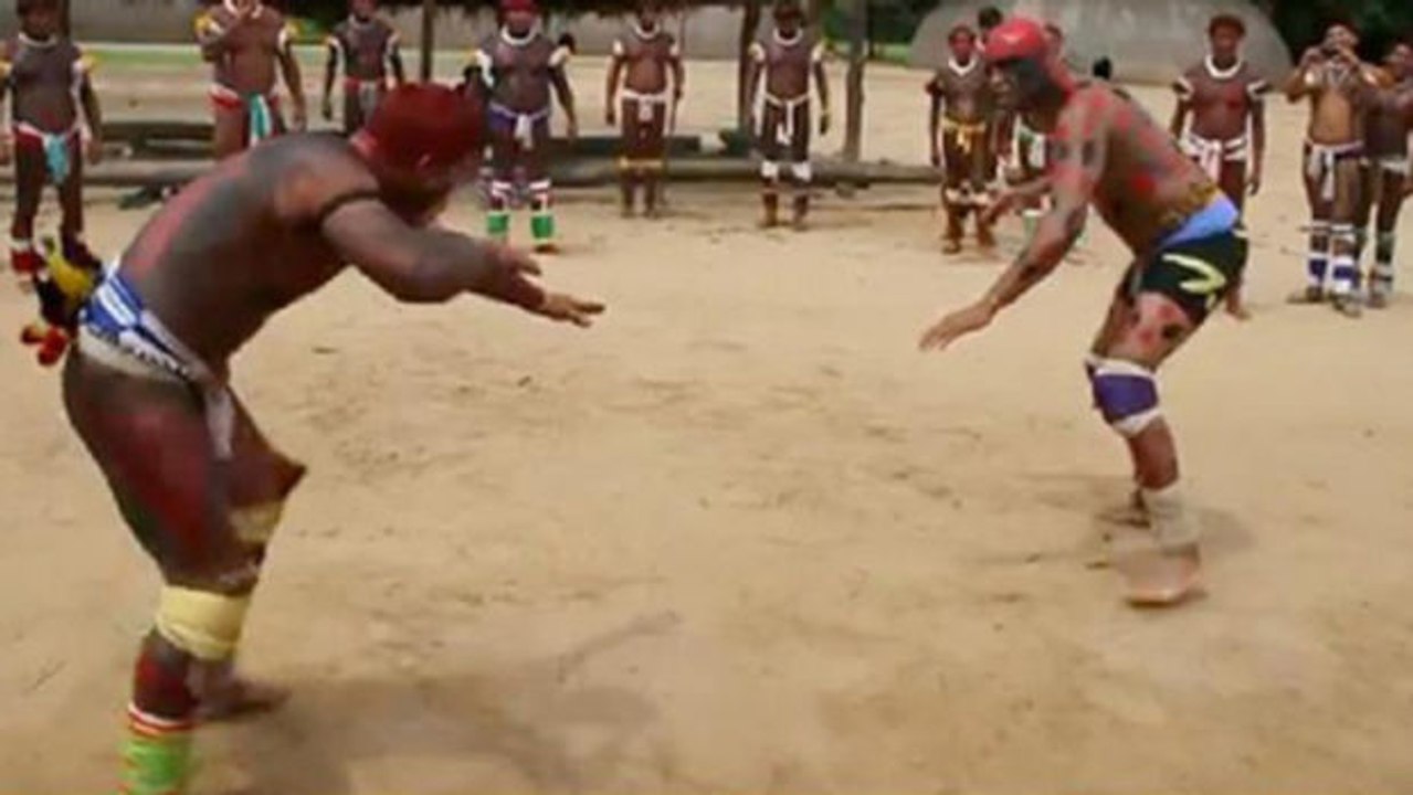 Anderson Silva kämpft gegen einen Champion aus einem Indianerstamm