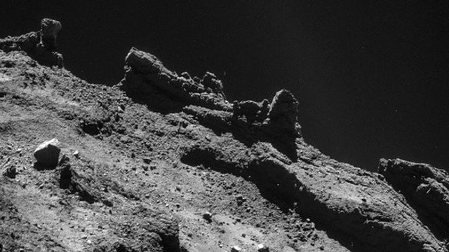 Mission Rosetta : Philae détecte des molécules organiques sur la comète Tchouri