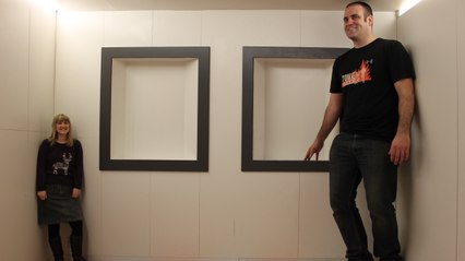 L'incroyable illusion d'optique de la chambre d'Ames