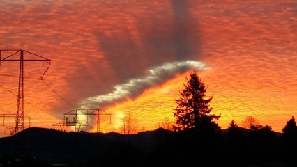 Une incroyable formation nuageuse immortalisée dans le ciel du Canada
