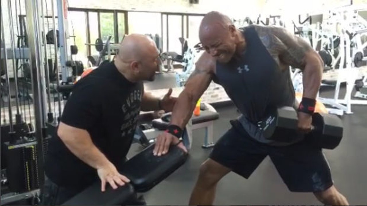 The Rock: Training mit seinem neuen Trainer Hany Rambod