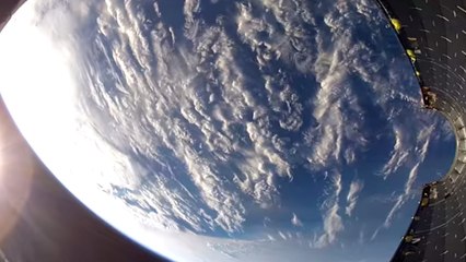 La splendide vidéo de la chute d'un morceau de fusée vers la Terre