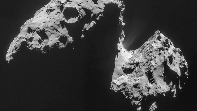 Rosetta découvre de profonds gouffres à la surface de la comète Tchouri