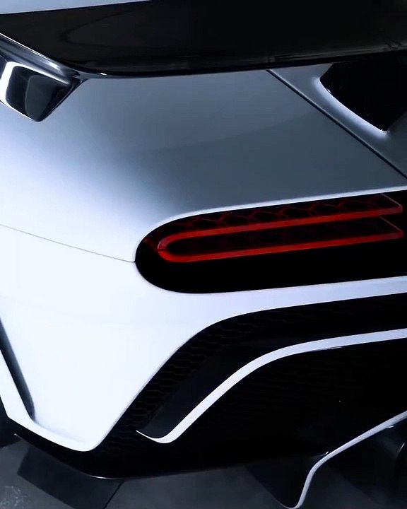 Bugatti Centodieci - Teste