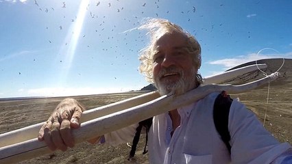 Cet homme de 65 ans est le premier à avoir vécu 11 jours sur une île prête à disparaître