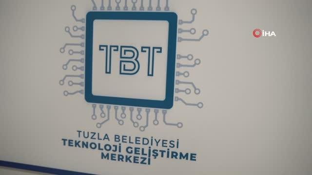 Gençler projelerini Tuzla Belediyesi Teknoloji Merkezi'nde geliştiriyor