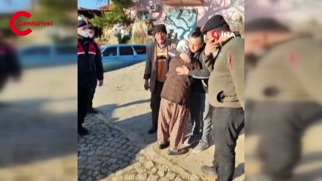 Kaybolan Alzheimer hastası jandarma ekiplerinin drone destekli kapsamlı arama çalışması sonucunda bitkin halde yürürken bulundu