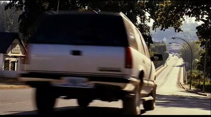 Soldaki Son Ev Orijinal Fragman