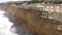Une côte habitée de la Californie menace de s'effondrer à cause de l'érosion