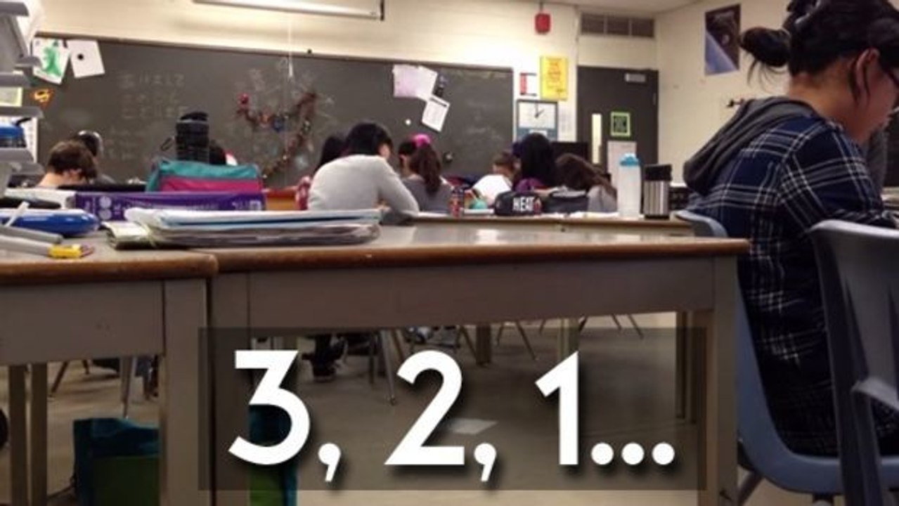 Diese Schüler spielen ihrem Lehrer einen sehr lustigen Streich