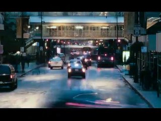 Karanlık Yükseliyor Orijinal Fragman