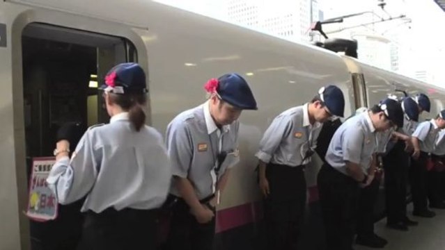Die unglaubliche Express-Reinigung von japanischen Zügen