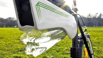 Une ingénieuse bouteille capable de transformer l’air en eau potable