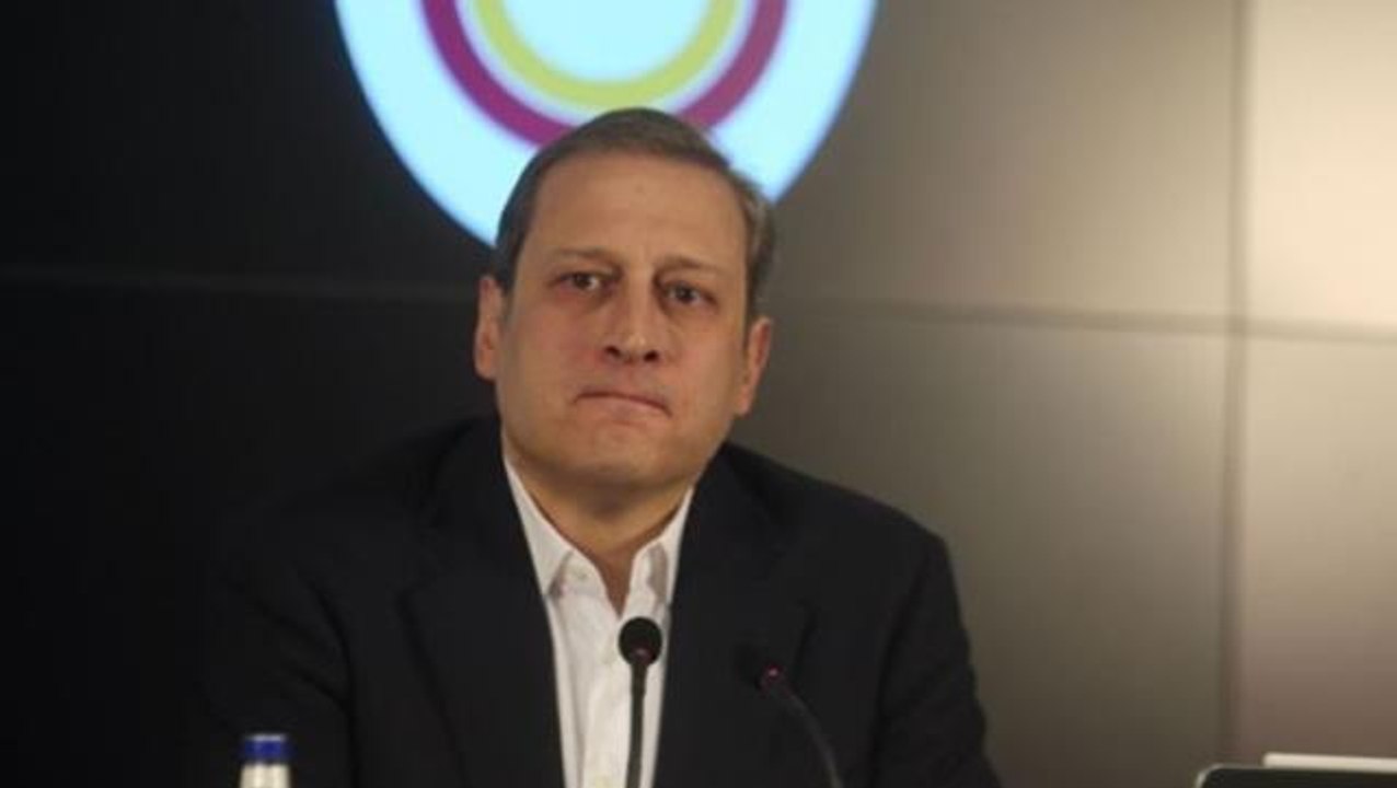 Son Dakika: Galatasaray Başkanı Burak Elmas bombayı patlattı! Eric Pulgar resmen Galatasaray'da