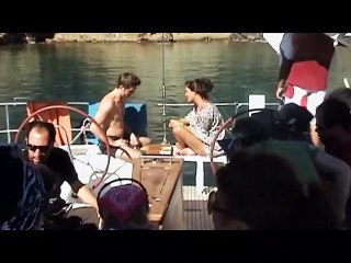 Bir Avuç Deniz Dublajlı Klip