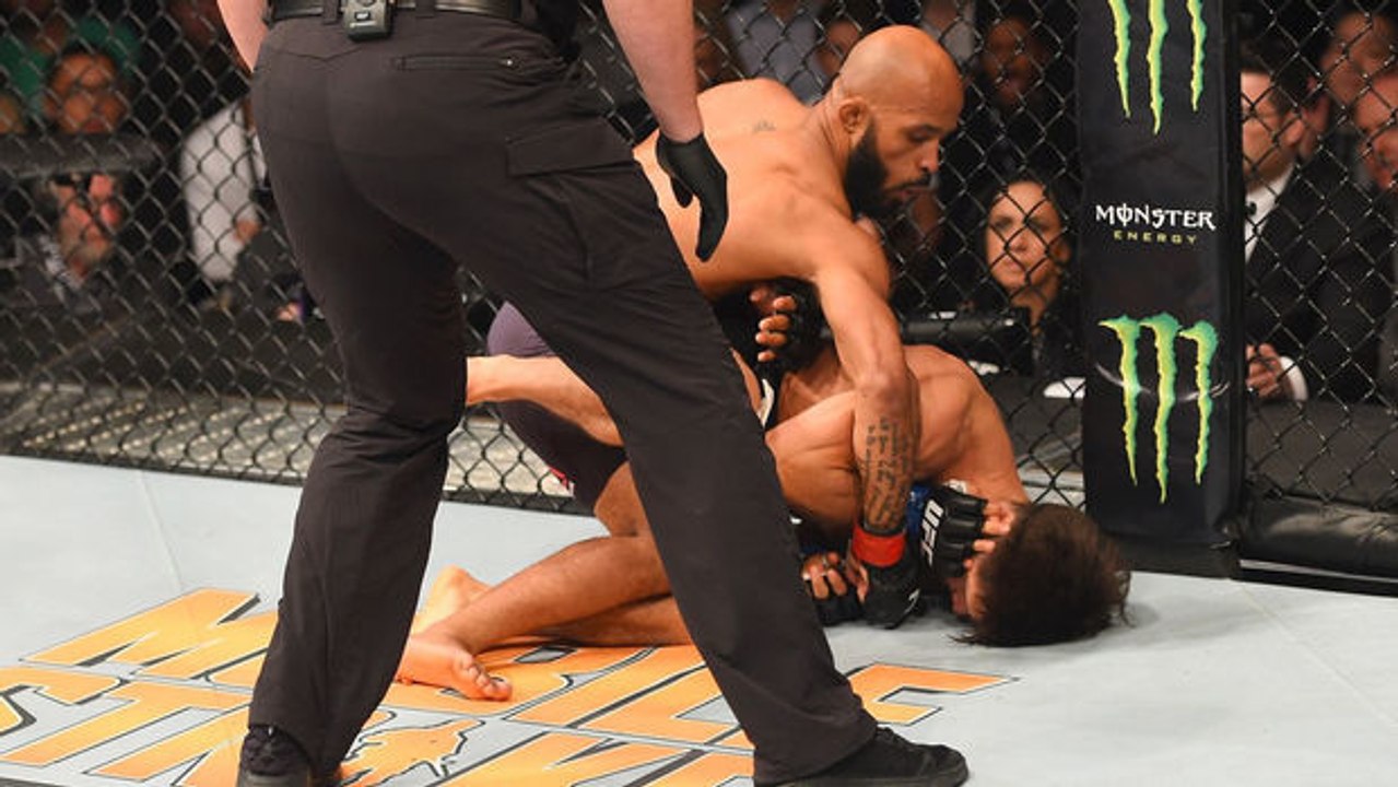 Demetrious johnson beherrscht henry cejudo mit verblüffender leichtigkeit