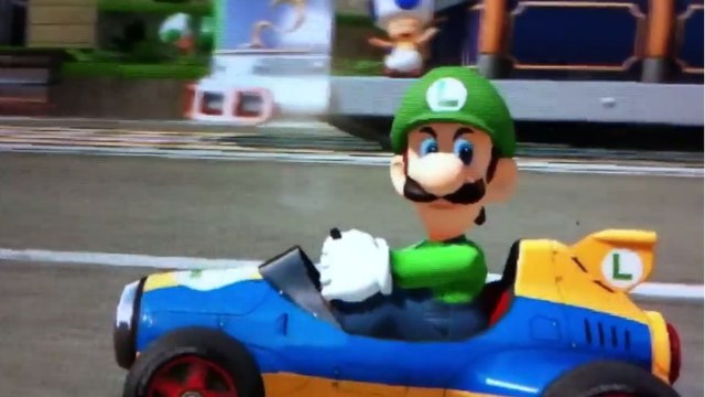 Mario Kart 8 donne à Luigi l'occasion d'exprimer sa vraie personnalité et ce n'est pas beau à voir !