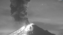 L’éruption spectaculaire du volcan Popocatepetl filmée au Mexique