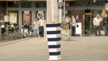 Passanten drücken auf einen Knopf und lösen ein wahres Drama aus