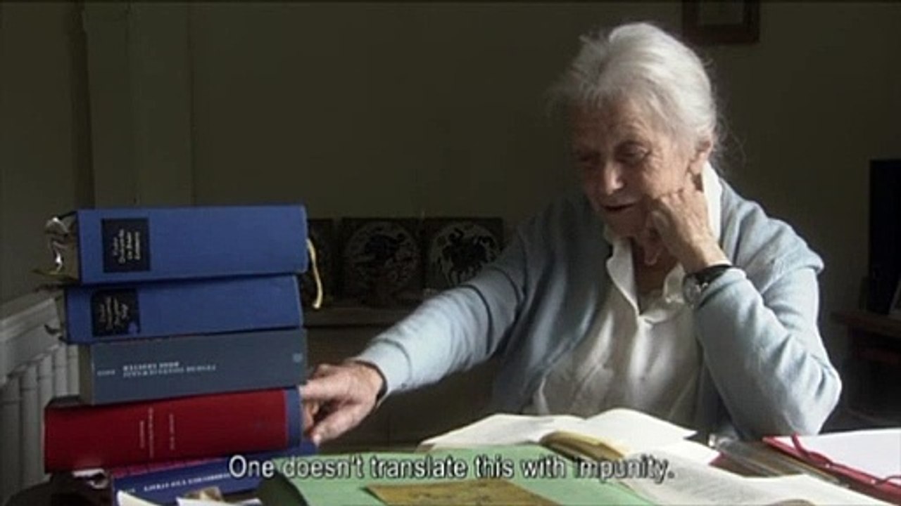 The Woman with 5 Elephants Orijinal Fragman