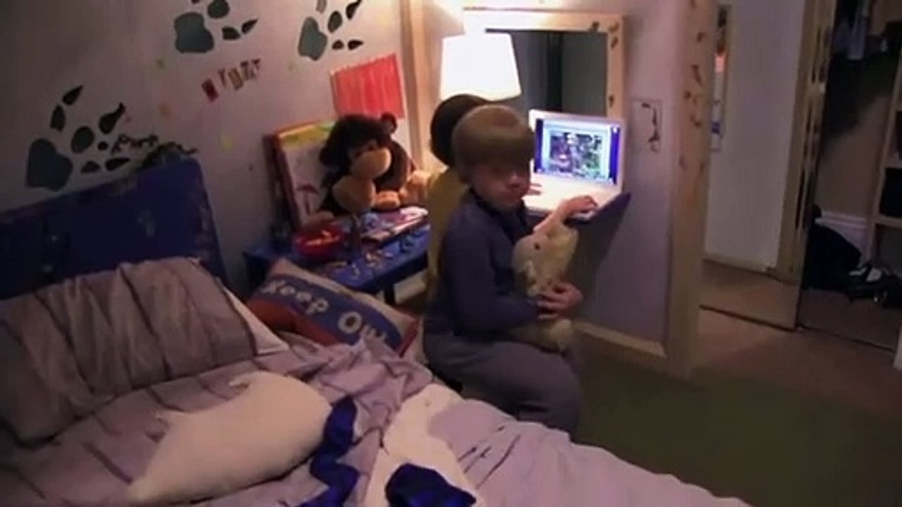 Paranormal Activity 4 Orijinal Klip
