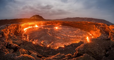 Volcan : d'incroyables images capturées au plus près d'un lac de lave en Ethiopie