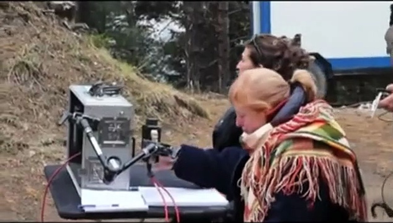 Gözetleme Kulesi Dublajlı kamera arkası