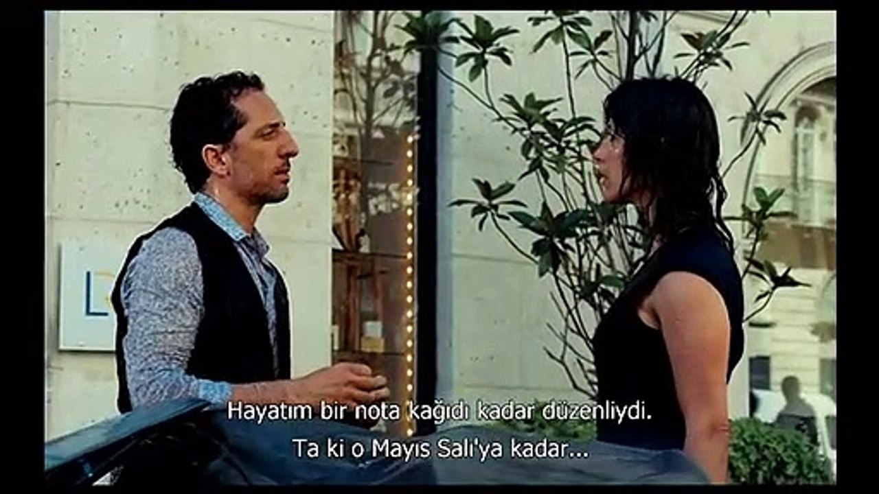 Mutluluk Asla Yalnız Gelmez Altyazılı Fragman