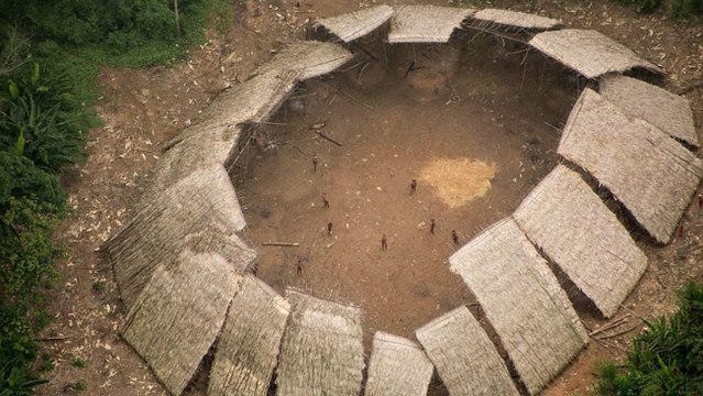 Des images aériennes dévoilent une tribu d’Amazonie qui n'a jamais été en contact avec la civilisation