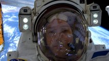 L'astronaute Thomas Pesquet publie un selfie dans l'espace pour répondre aux complotistes