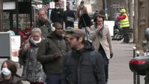 Francia pone fin a la mascarilla obligatoria en exteriores