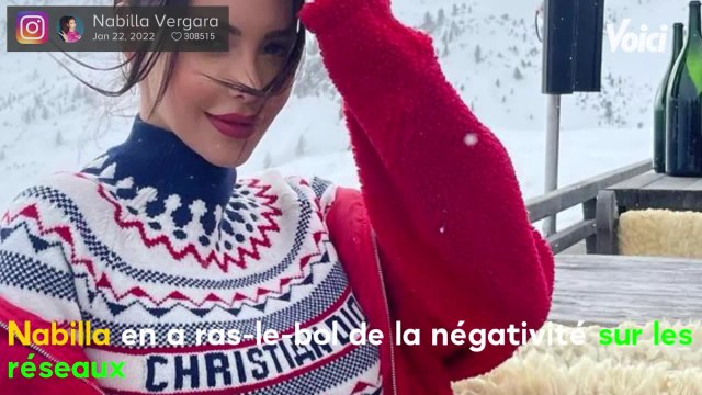VOICI : « Vous êtes des malades : critiquée sous une photo en lingerie, Nabilla pousse un coup de gueule