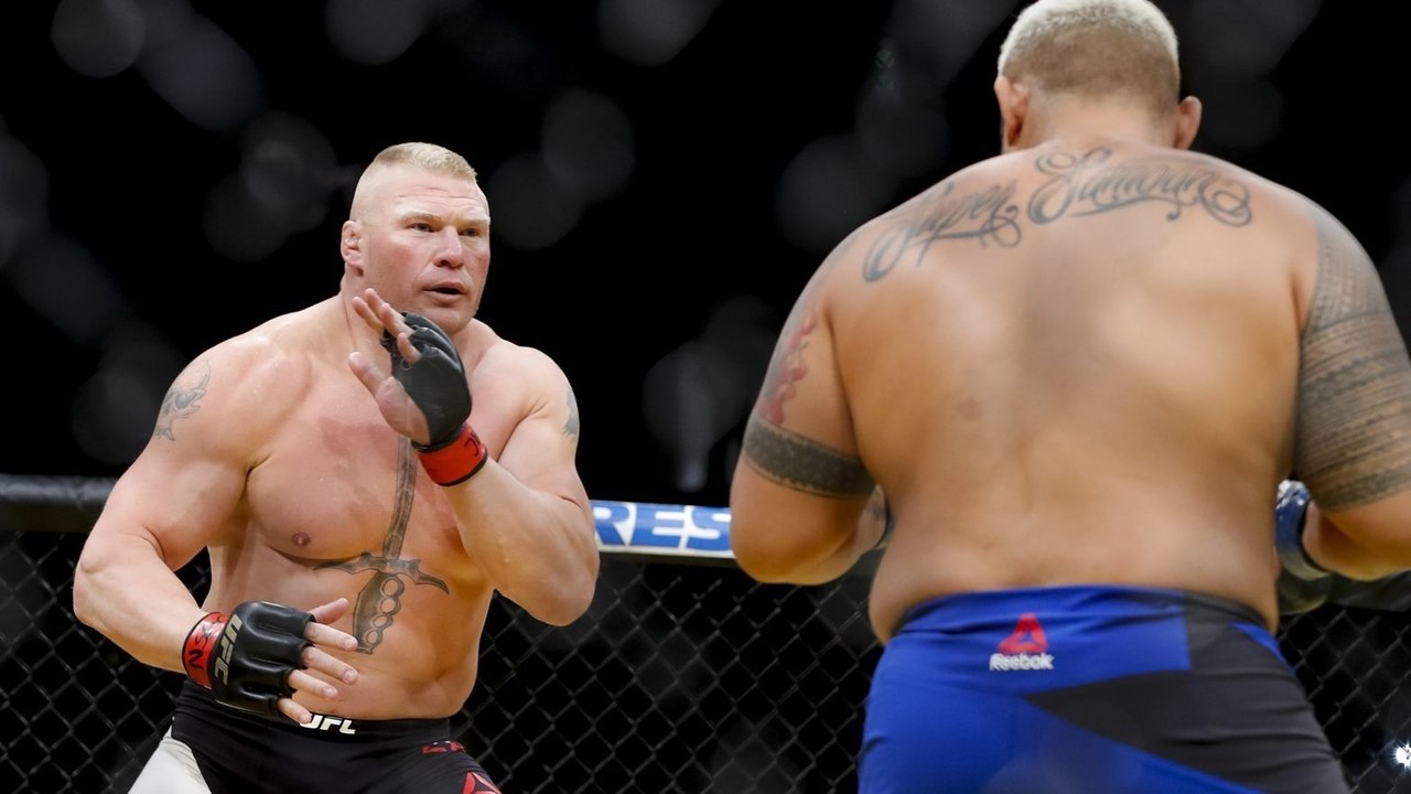 UFC 200: Brock Lesnar meldet sich mit einem Sieg gegen Mark Hunt im Oktagon zurück