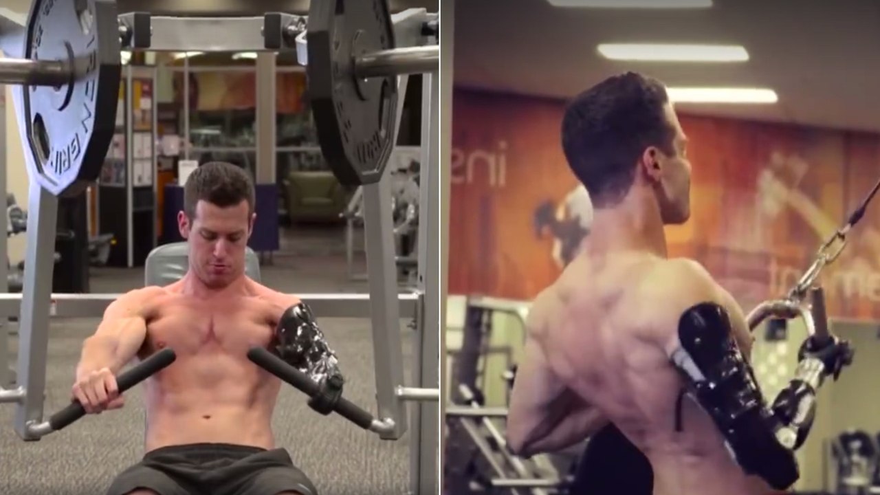 Er hat nur einen Arm.. aber trainiert wie alle Anderen!