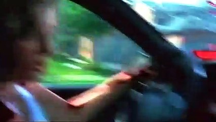 Ölülerin Şafağı Orijinal Fragman