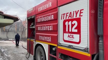 ESKİŞEHİR - Evini kundakladığı iddia edilen genç gözaltına alındı