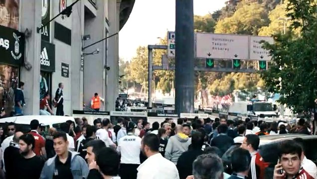 Benimle Oynar mısın? Fragman