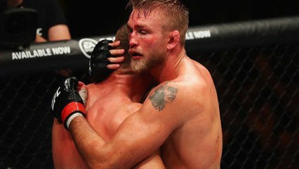 Alexander Gustafsson und Jan Blachowicz teilen nach dem Kampf eine schöne Fair Play-Geste