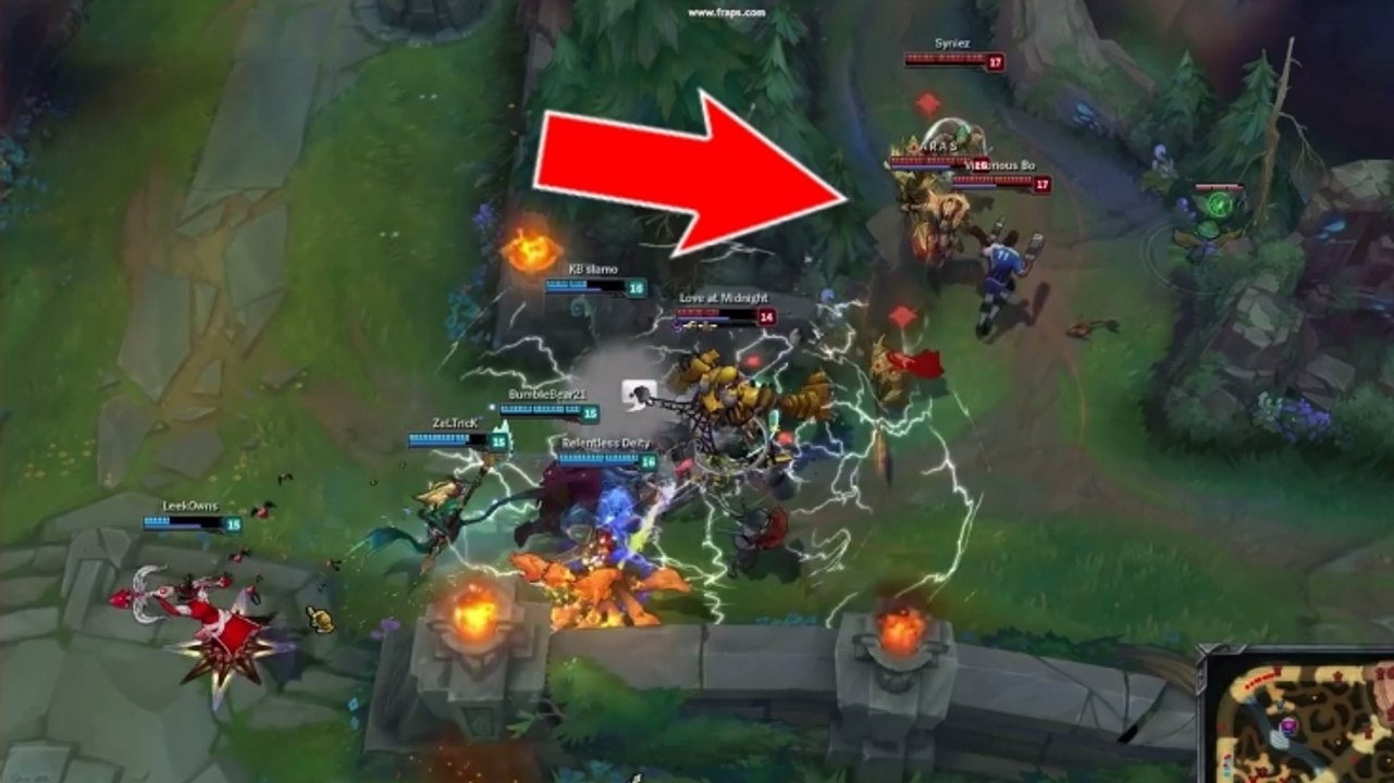 League of Legends : Azir surprend toute l'équipe adverse grâce à un enchaînement parfait