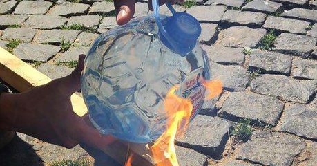 Voilà comment une simple bouteille d'eau peut déclencher un incendie