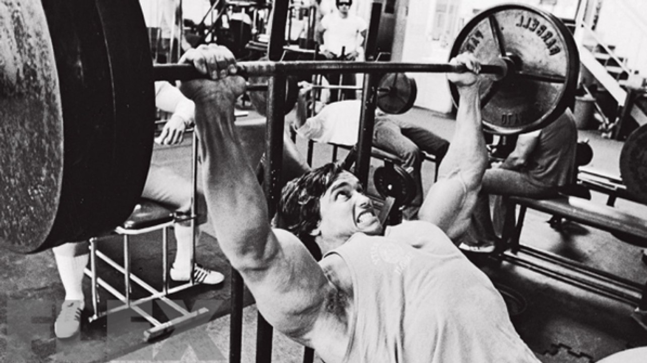 Arnold schwarzenegger enthüllt die geheimnisse des pyramiden-trainings