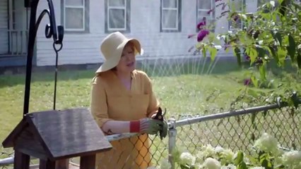 Miss Meadows - Orijinal Fragman