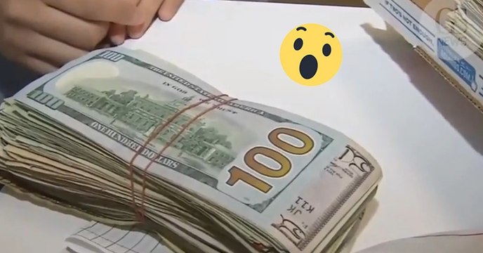 Sie bestellt Chicken Wings... und bekommt stattdessen 5.000 Dollar in Scheinen geliefert