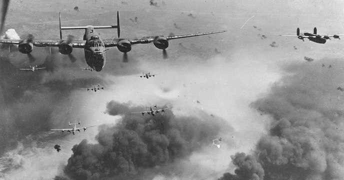 Les bombardements de la Seconde guerre mondiale se sont fait ressentir... à la frontière de l'espace