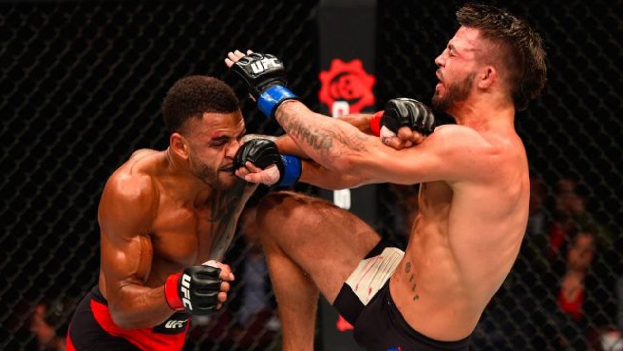 Mike Perry bestätigt seine Leistung bei der UFC 204 mit einem großartigen KO gegen Danny Roberts