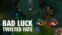 League of Legends : le Twisted Fate le plus malchanceux du monde !