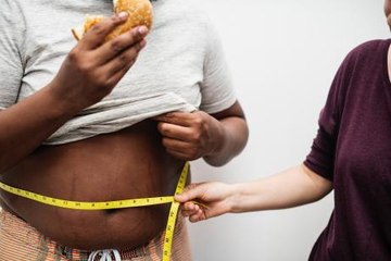 Cerveau : Une masse graisseuse importante sur le ventre serait liée à moins de matière grise