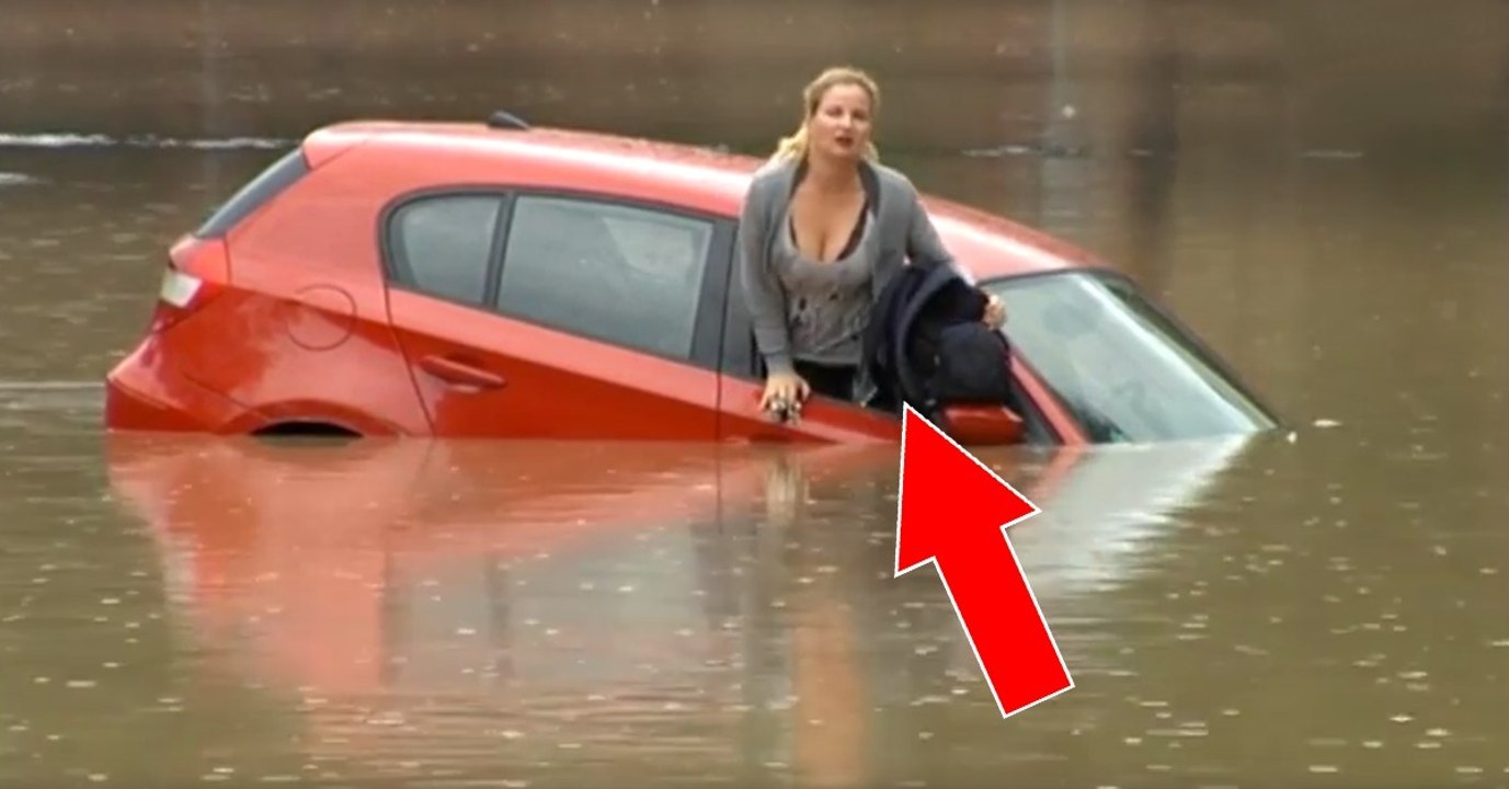 Eine Frau landet mit ihrem Auto im Wasser und rettet sich spektakulär aus den Fluten