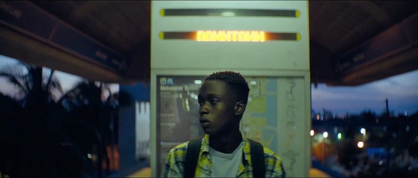 Ay Işığı Altyazılı Teaser